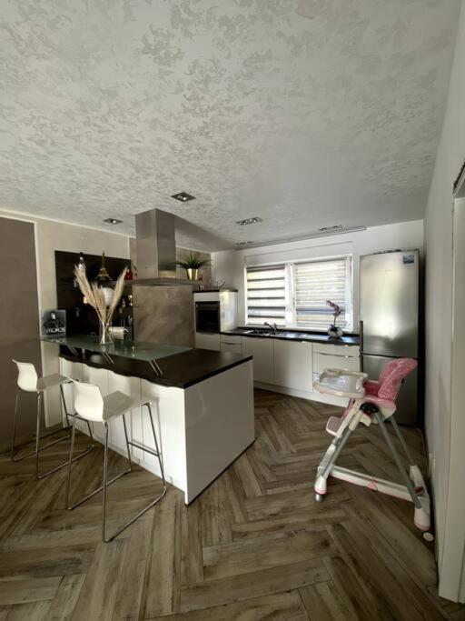 Villa Mit Pool ジークブルク エクステリア 写真